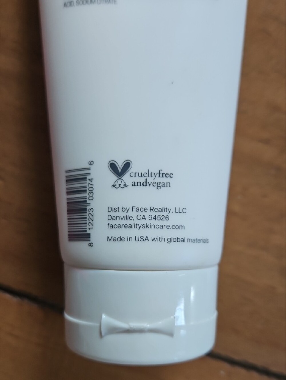 face reality Barrier Balance Creamy Cleanser — White - Picture 4 of 5